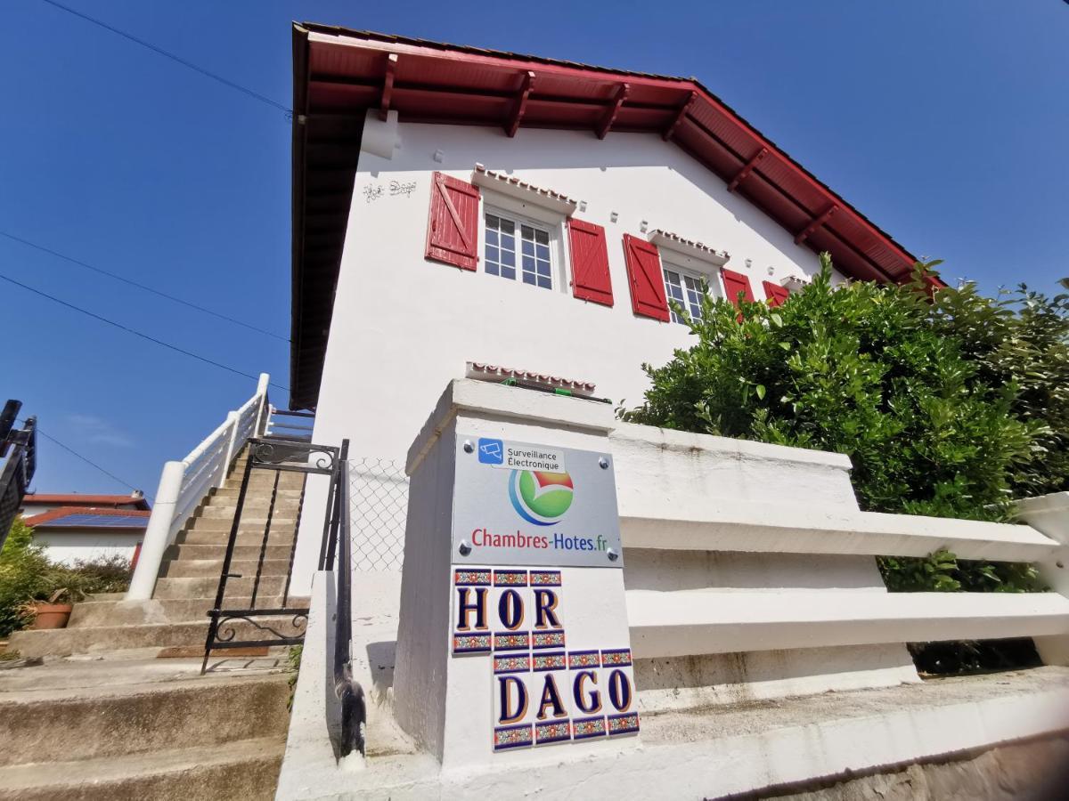 Chambres D'Hotes "Hor Dago" Pres De La Gare D'Hendaye Avec Le Petit-Dejeuner Bagian luar foto