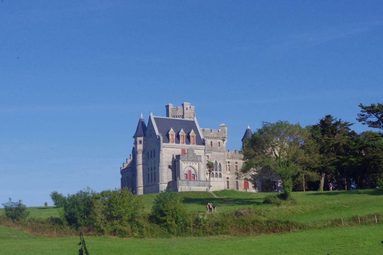 Chambres D'Hotes "Hor Dago" Pres De La Gare D'Hendaye Avec Le Petit-Dejeuner Bagian luar foto